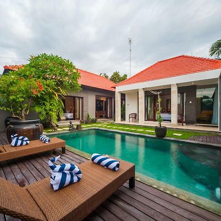 Casa Priya Canggu Екстер'єр фото