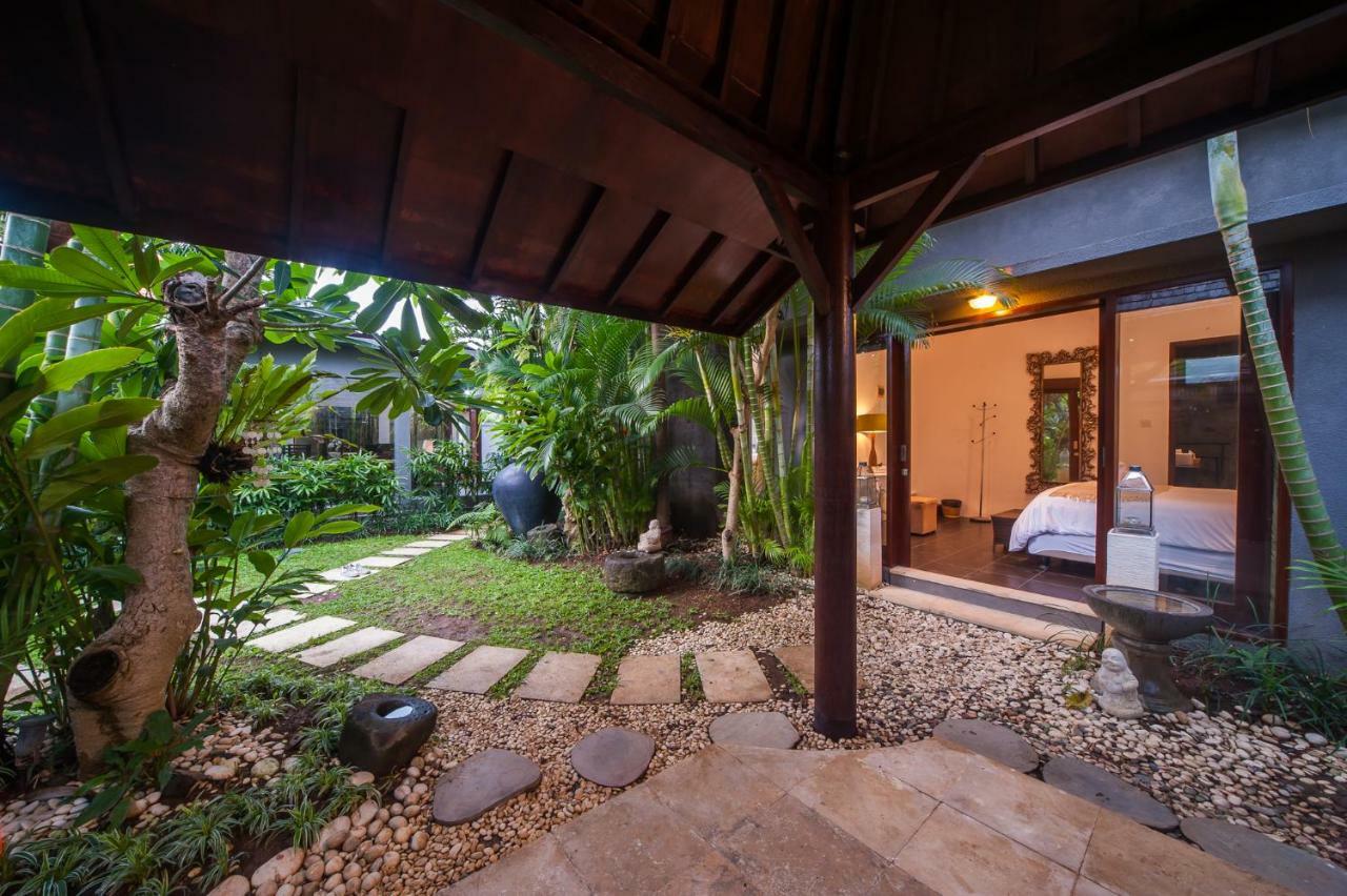 Casa Priya Canggu Екстер'єр фото