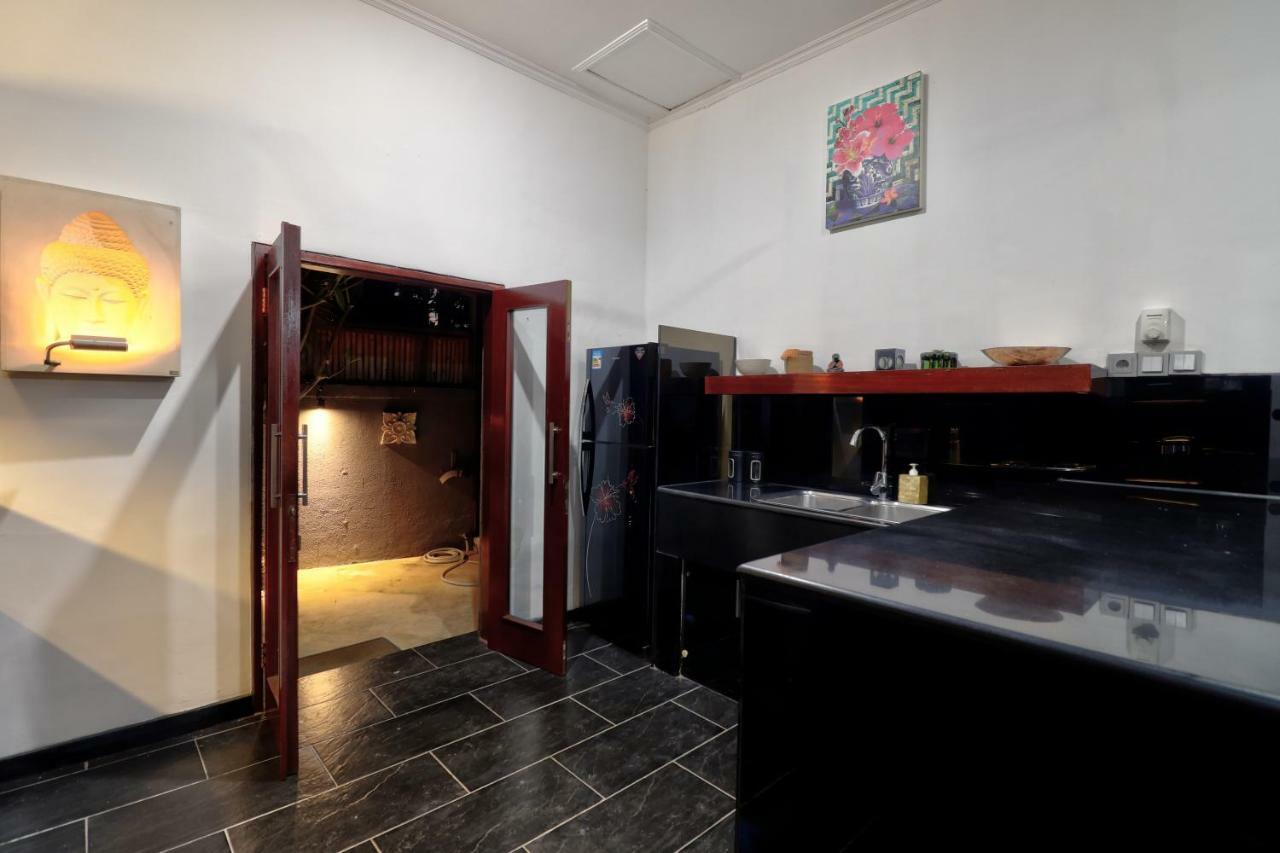 Casa Priya Canggu Екстер'єр фото