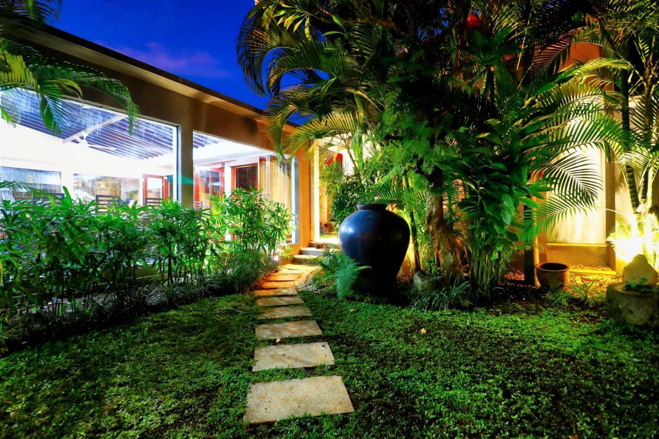 Casa Priya Canggu Екстер'єр фото